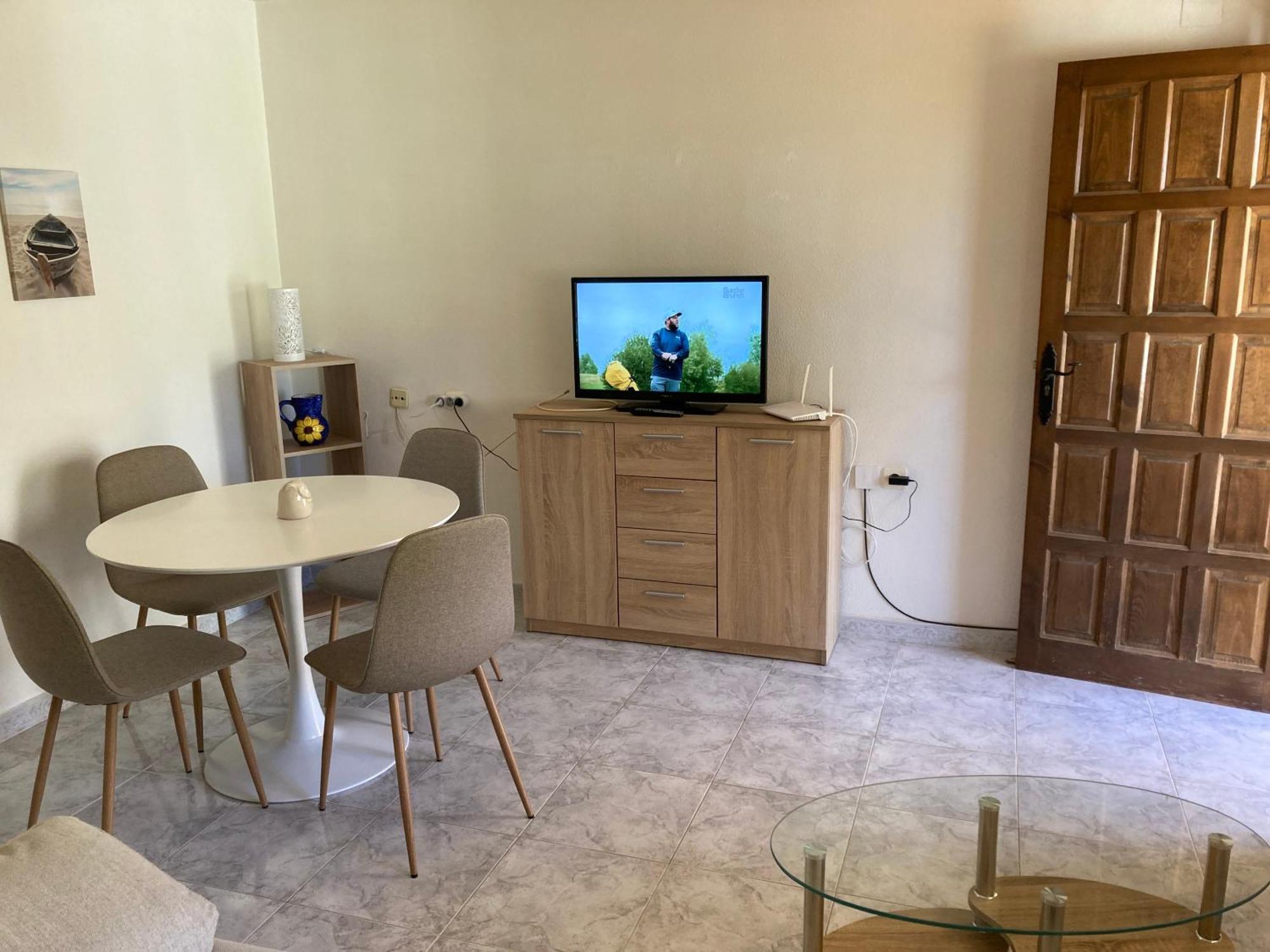 Villa Martin Secure Complex Two Bed Apartment With Access To Six Pools San Miguel De Salinas Exterior photo
